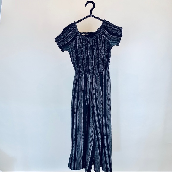 Xhilaration Dresses & Skirts - Sale item! 3/$20🕺🏻 black romper